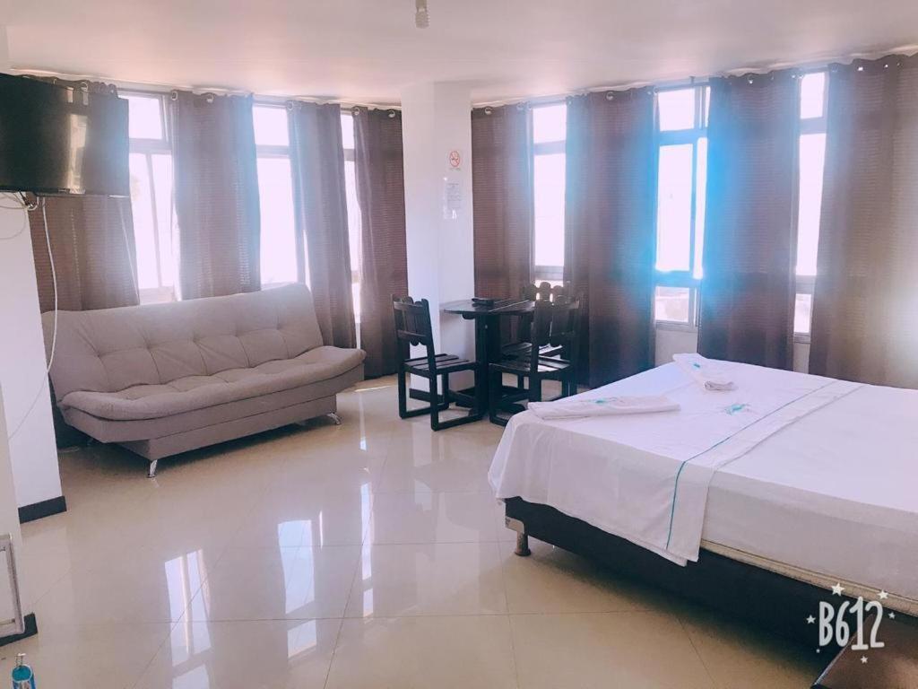 Hospedaje 3 Esquinas Guatapé Dış mekan fotoğraf