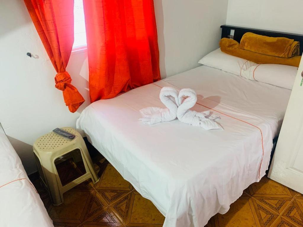 Hospedaje 3 Esquinas Guatapé Dış mekan fotoğraf