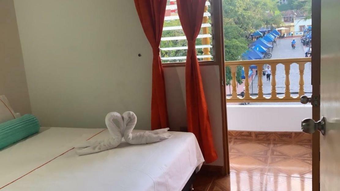 Hospedaje 3 Esquinas Guatapé Dış mekan fotoğraf